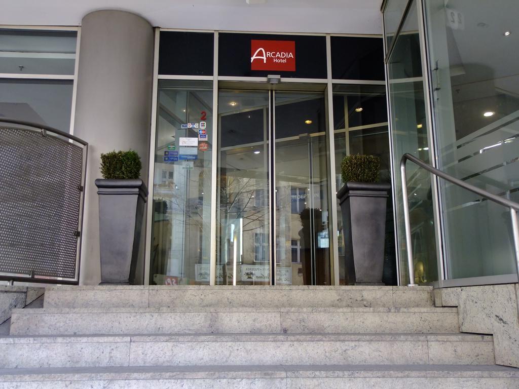 Arcadia Hotel Berlin — Fotos 1
